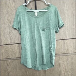 H&M | soft green relaxed top